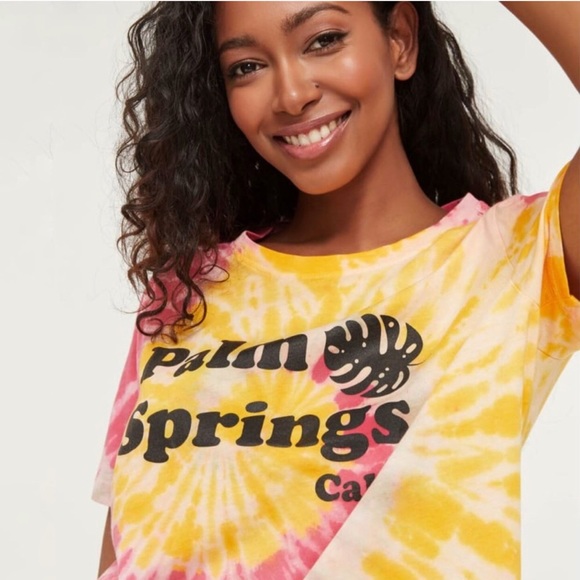🆕Tie Dye Palm Spring Short Sleeve Tee - Picture 1 of 7
